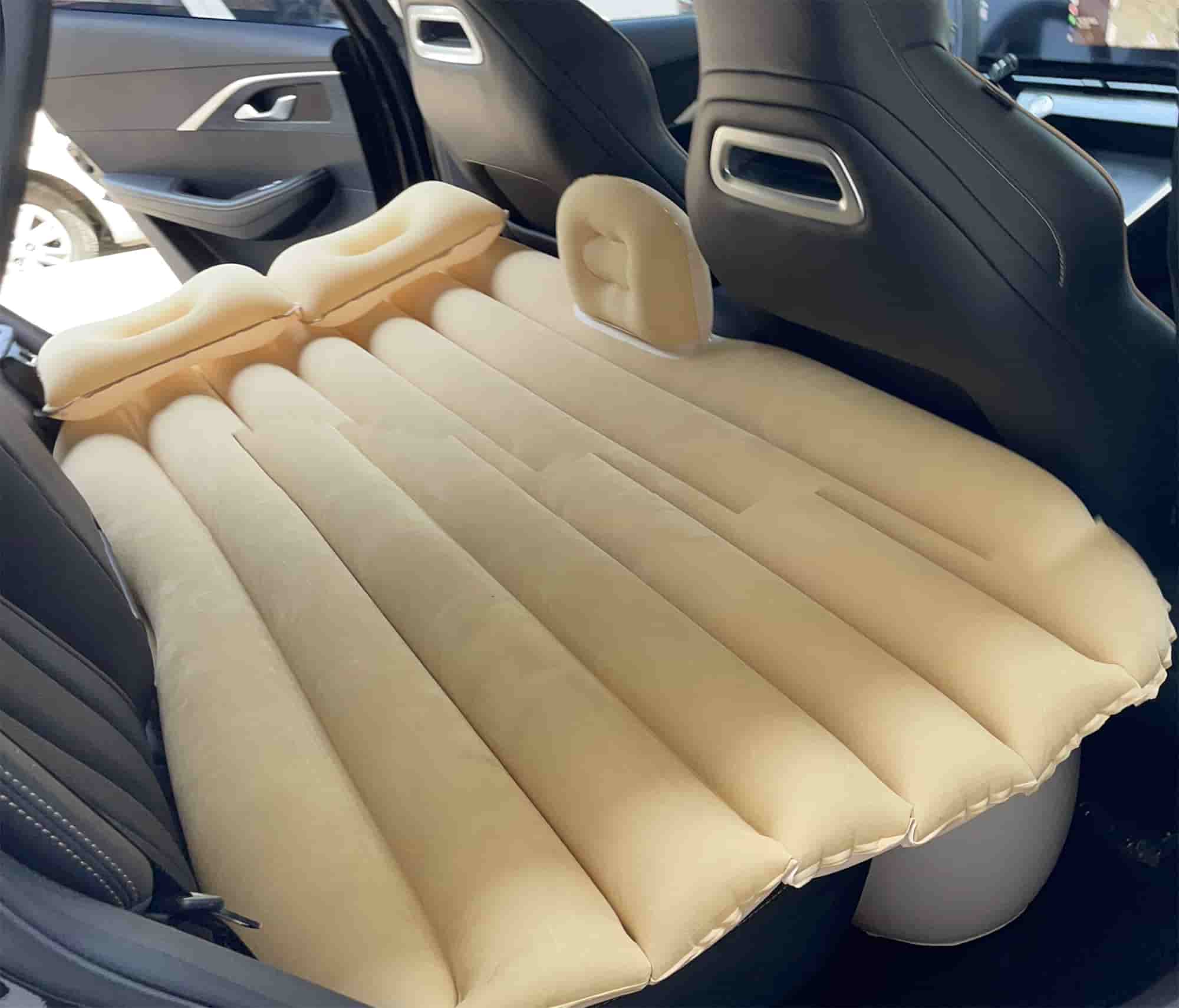 تشک بادی داخل ماشین لیفان 720